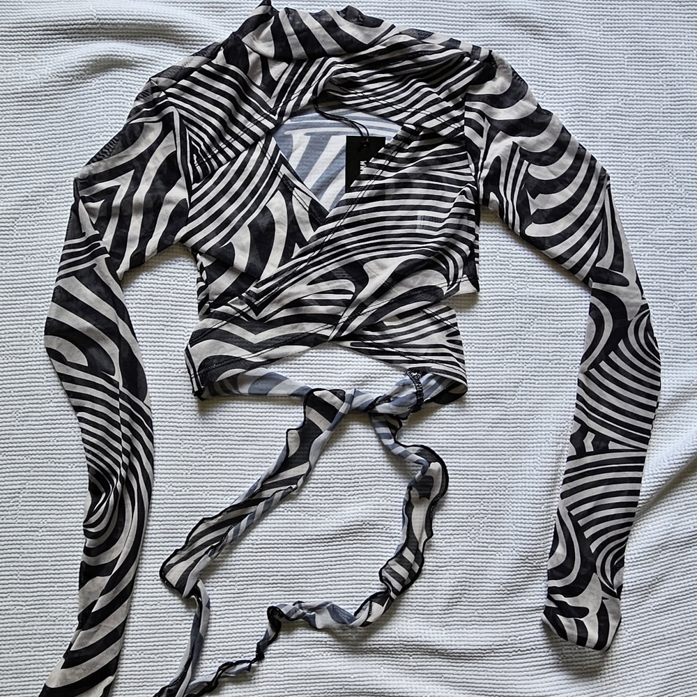 Clubexx Geometric Print Top